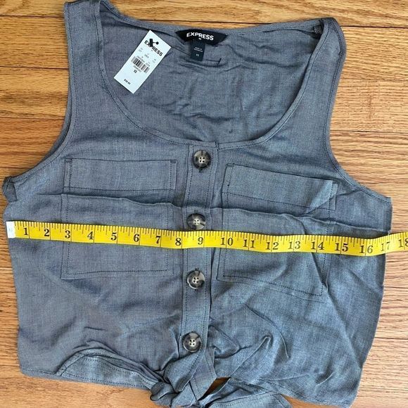 Express Button Up Shirt Women’s Xsmall Gray Cropped sleeveless Tie Front   NWT - Picture 6 of 6